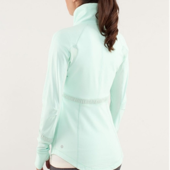 #29 Lululemon Run Reflect Pullover Mint Moment Women's Size 6 - Picture 2 of 12